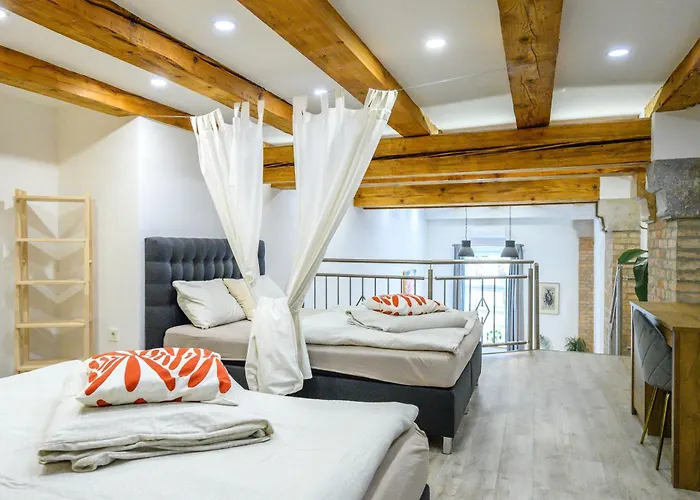 The Loft Apartment *