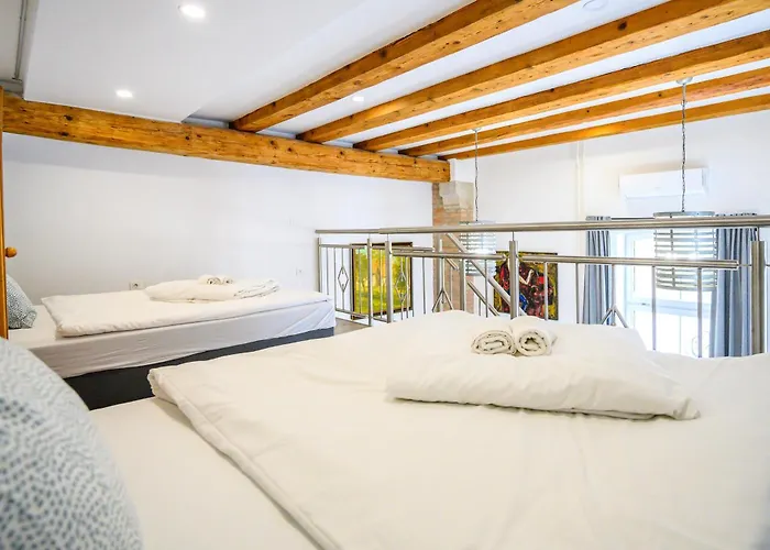 The Loft Apartment *